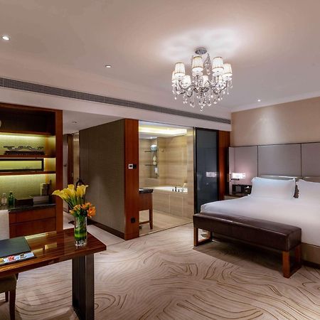 Sofitel Hangzhou Westlake - Few Steps To West Lake, With Panoramic Lake View Terrace Exterior photo