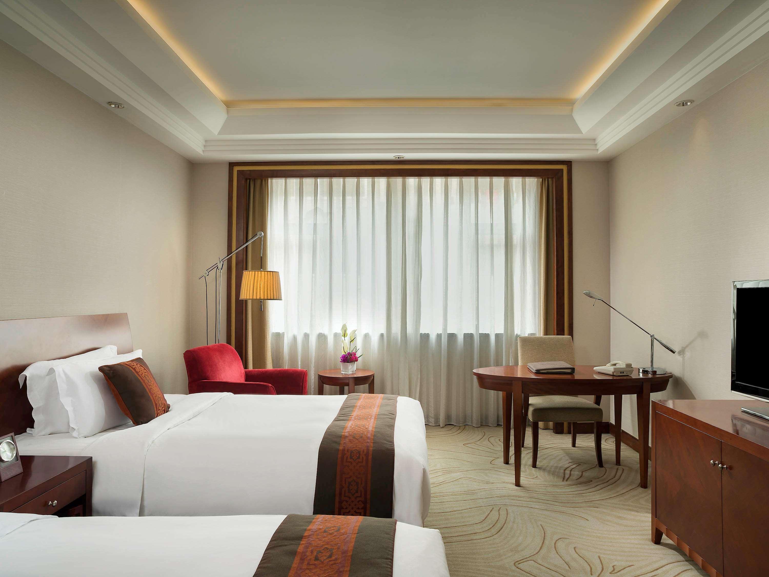 Sofitel Hangzhou Westlake - Few Steps To West Lake, With Panoramic Lake View Terrace Exterior photo