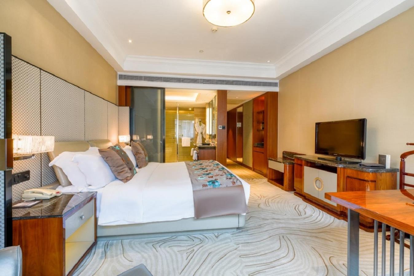 Sofitel Hangzhou Westlake - Few Steps To West Lake, With Panoramic Lake View Terrace Exterior photo