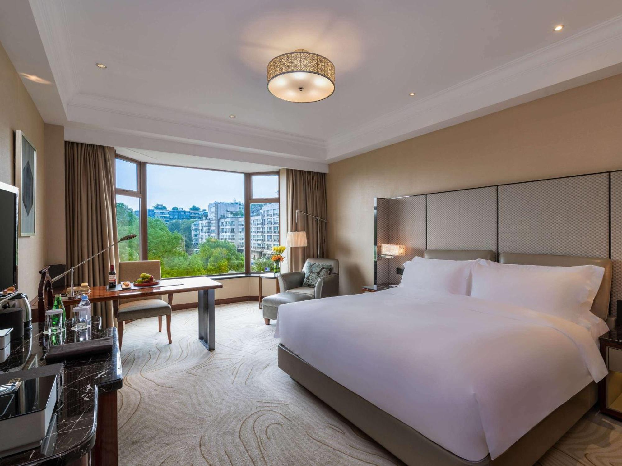 Sofitel Hangzhou Westlake - Few Steps To West Lake, With Panoramic Lake View Terrace Exterior photo